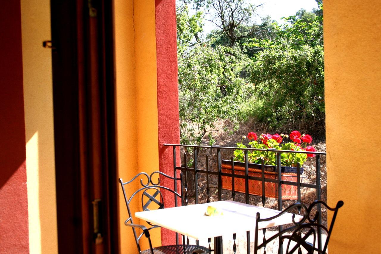 Podiumberg Hotel Cuatretondeta Kültér fotó